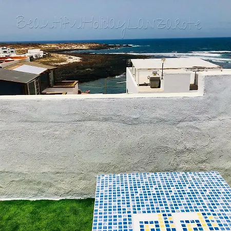 Apartment Sentido With Fantastic Sea View & Wifi Caleta de Caballo
